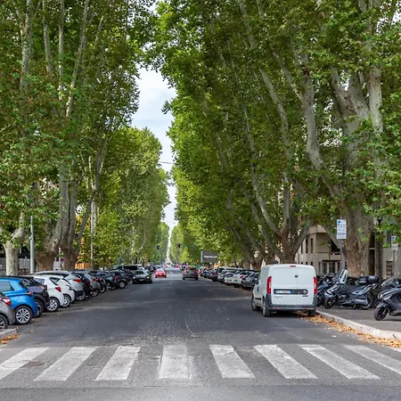 Apartment Caesar Boutique *